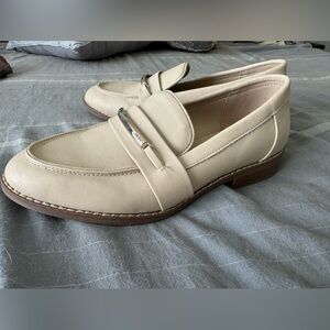 Jones New York cream colored loafers!